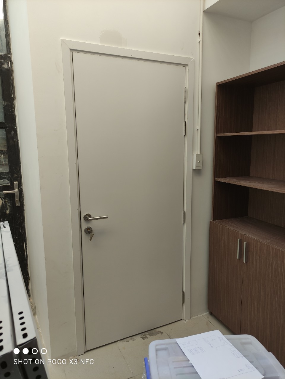 Mẫu cửa dùng cho văn phòng - 11