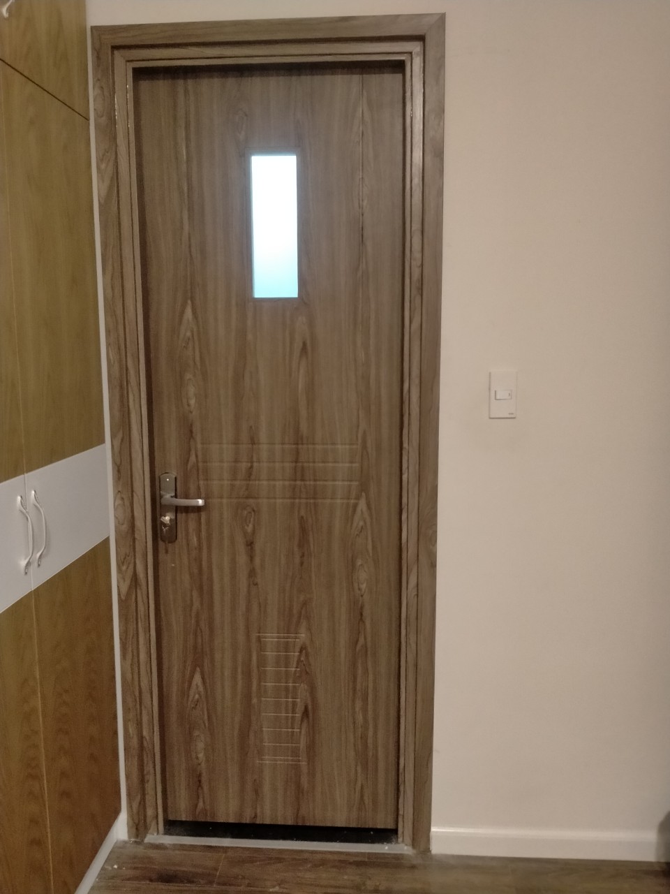 Cửa nhựa Composite cao cấp Cửa nhựa Composite cao cấp