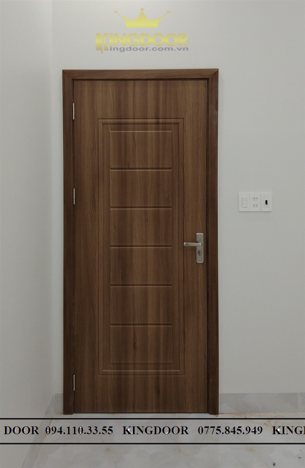 Cửa nhựa ABS mẫu KOS102 được nhiều khách hàng ưu chuộng Báo giá cửa nhựa giả gỗ