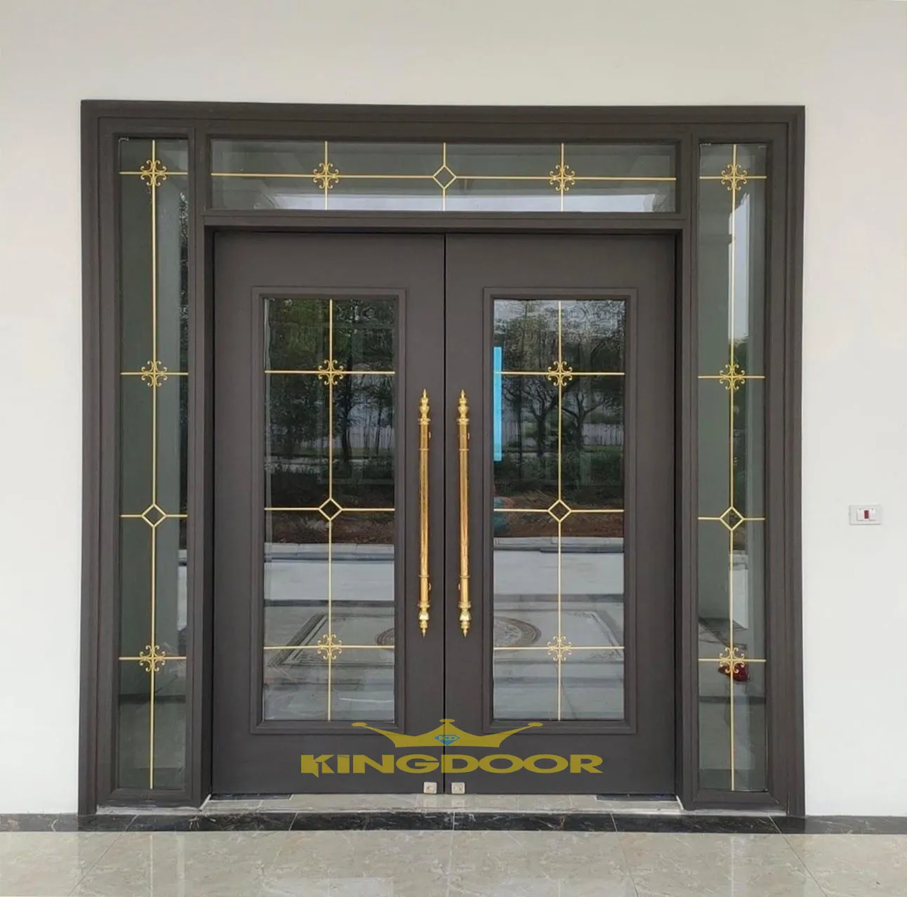 Cửa Thép Vân Gỗ tại Bà Rịa – Vũng Tàu chỉ từ 2.660.000đ/m2