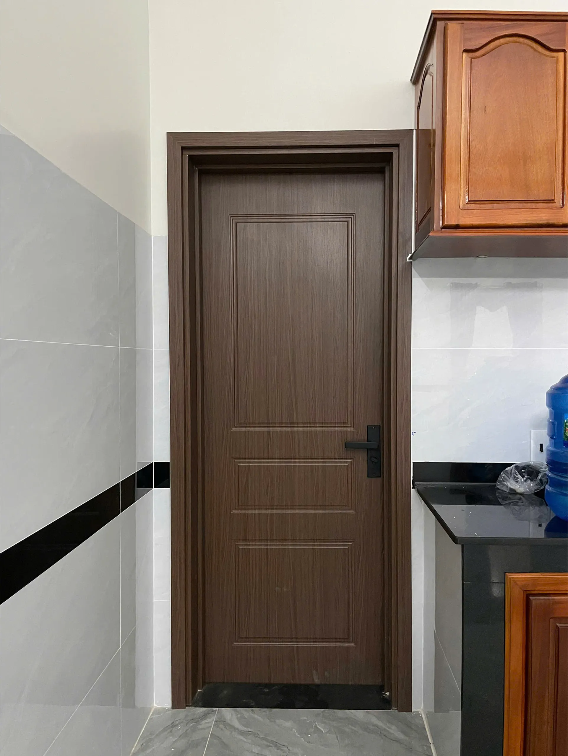 Cửa Nhựa Giả Gỗ tại Krông Pắc – Đăk Lăk