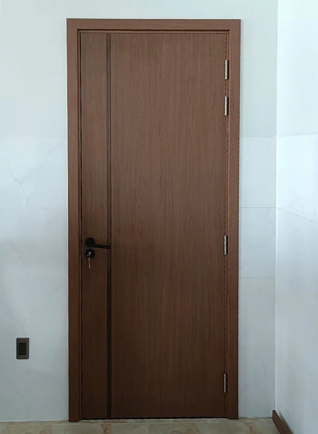 Cửa Gỗ Carbon tại Phường Sài Gòn – TP HCM từ 3.600.000đ/Bộ