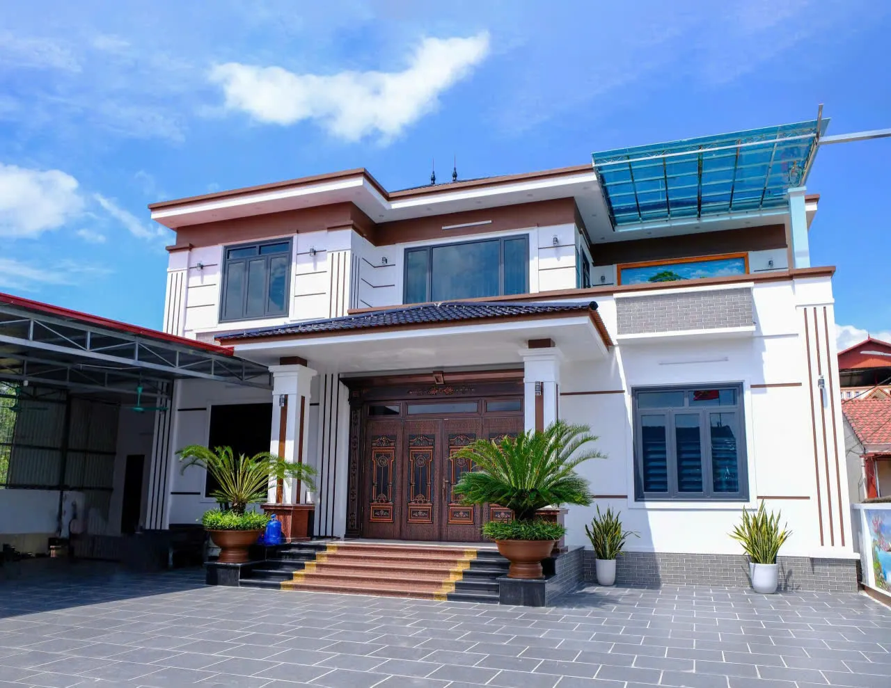 Cửa Thép Vân Gỗ Classic 5D tại Gia Lai – Báo Giá Mới Nhất